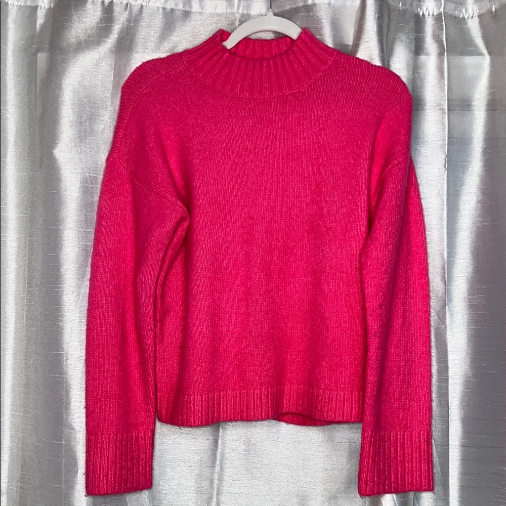 Women's Loft Pink Sweater